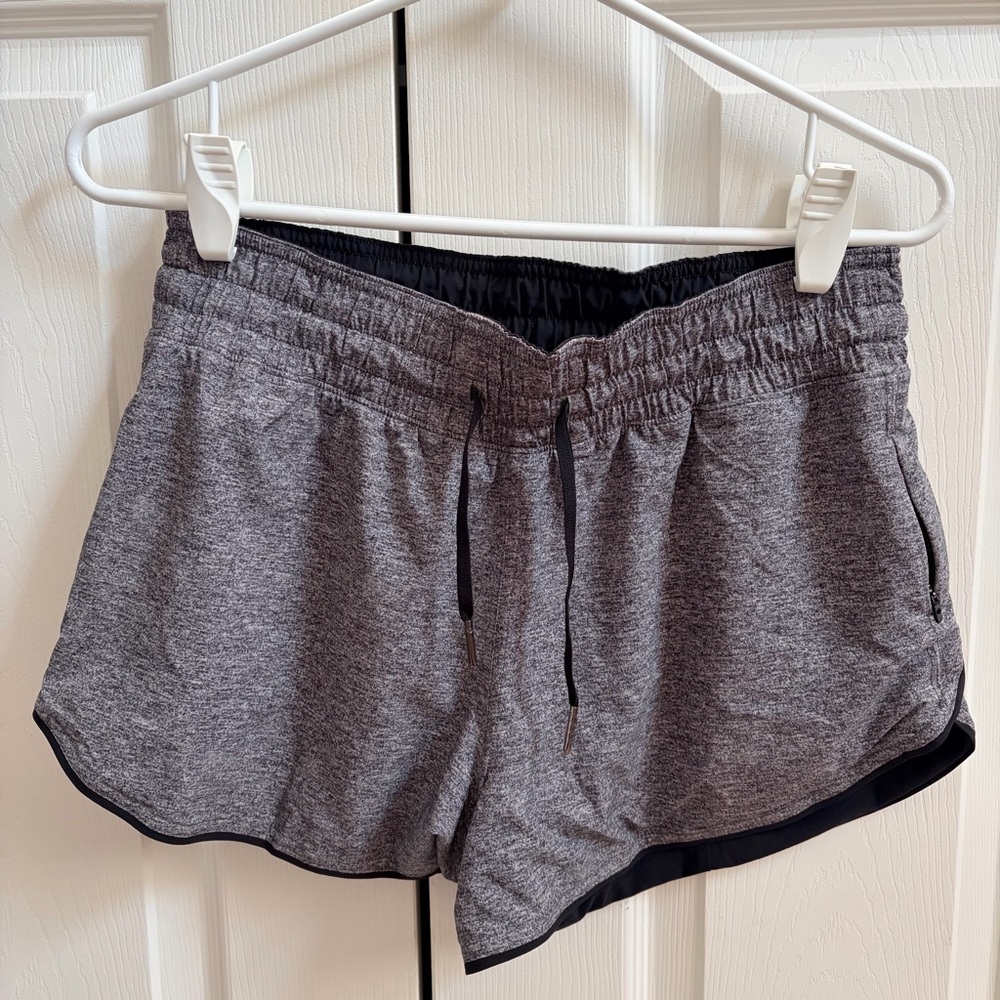 Lululemon Choose a Side 3” reversible shorts